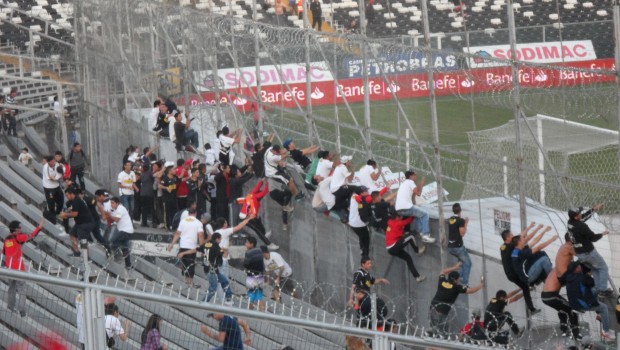 Colo Colo fans. Photo: Daniel Boyle